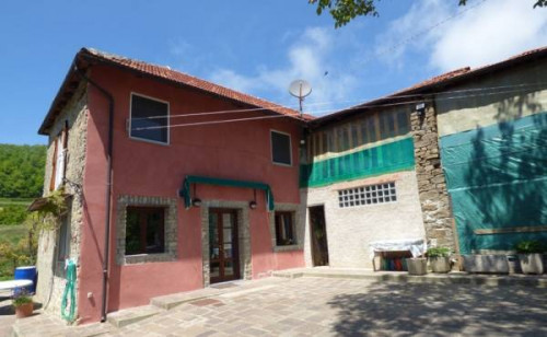 Casa Rustica in Vendita a Niella Belbo