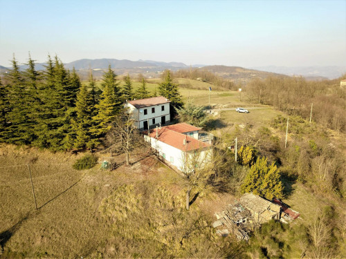 Villa Padronale in Vendita a Piana Crixia