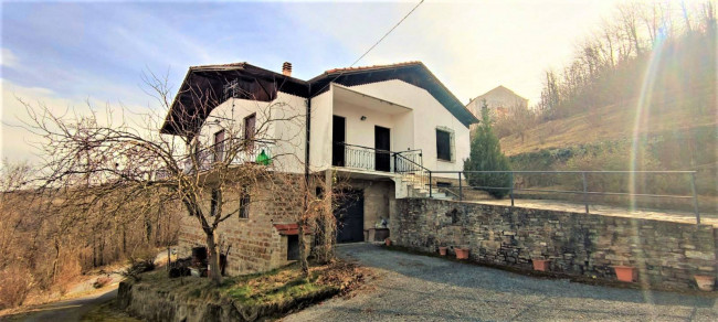 Villa / House for Sale to Prunetto