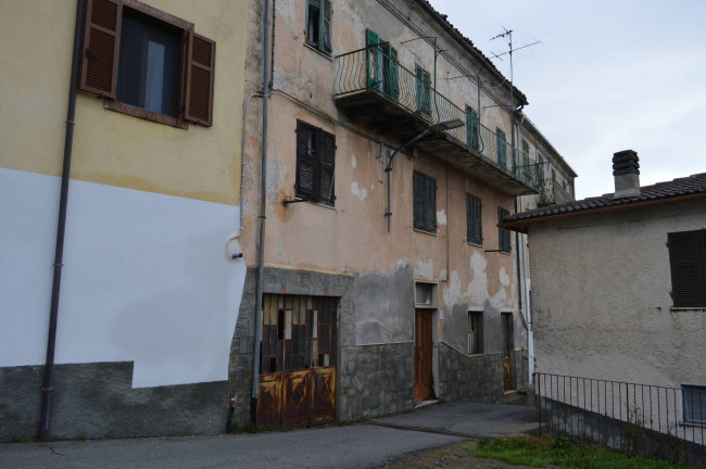 Casa - Semindipendente in Vendita a Roccavignale