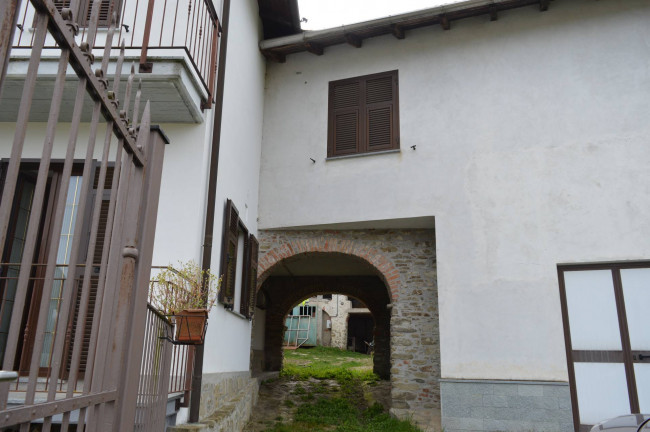 Villetta a schiera in vendita a Villa, Piana Crixia (SV)