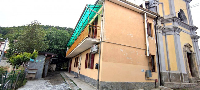 Casa - Semindipendente in Vendita a Spigno Monferrato