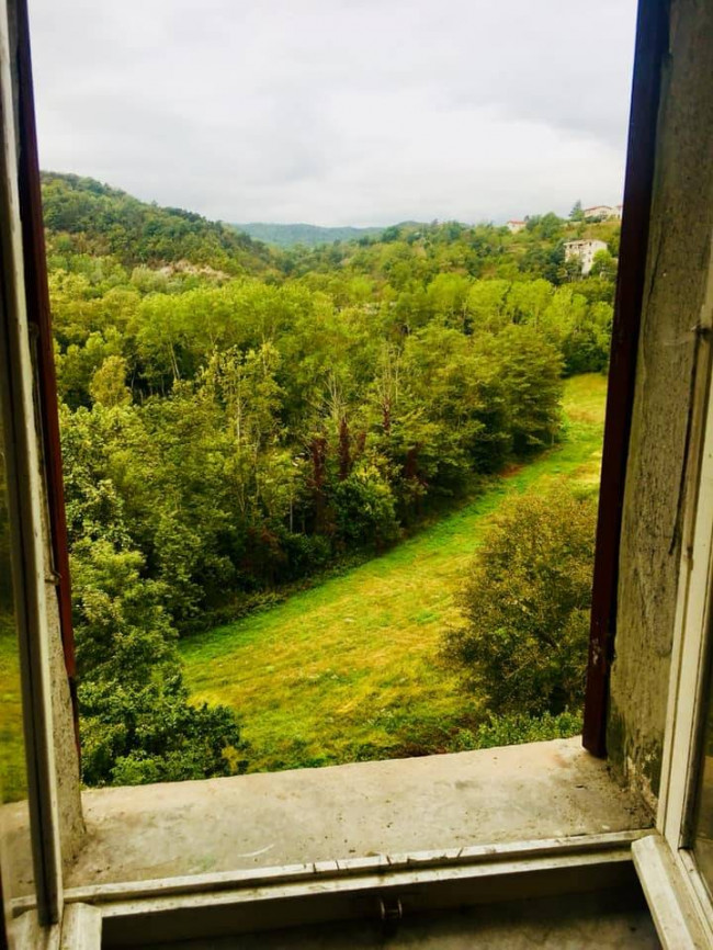 Casa semi-indipendente in vendita a Piana Crixia (SV)