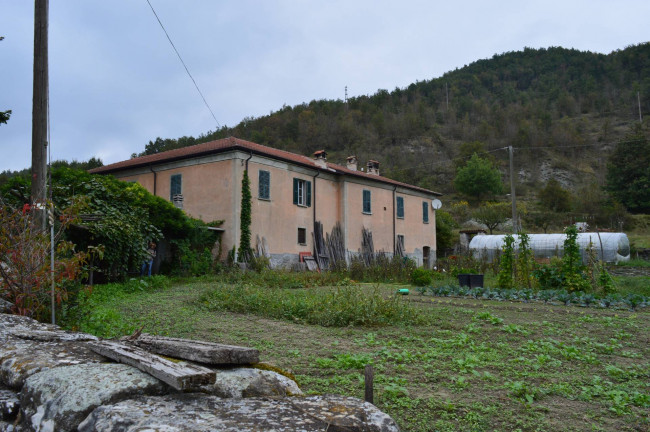 Villa Padronale in Vendita a Dego