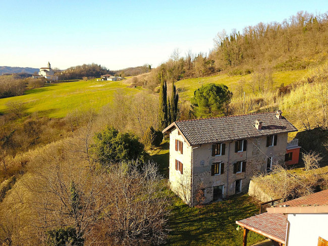 Villa in Kauf bis Ponzone