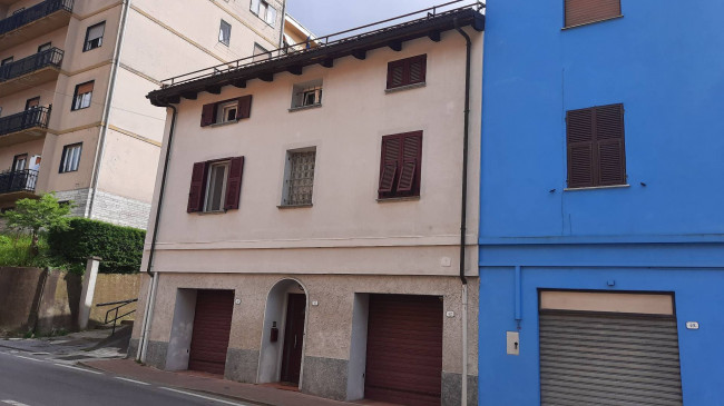 Villa / Villetta - Semindipendente in Vendita a Altare
