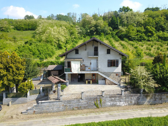 Villa / Villetta in Vendita a Ponti