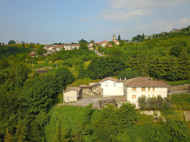 Casa in Vendita a Piana Crixia