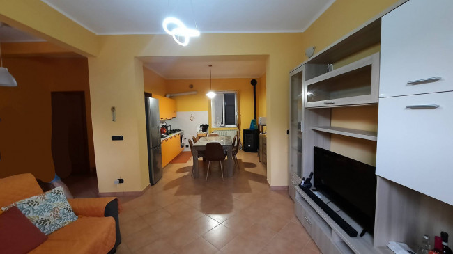 Villa / House - Semi-detached for Sale to Cengio