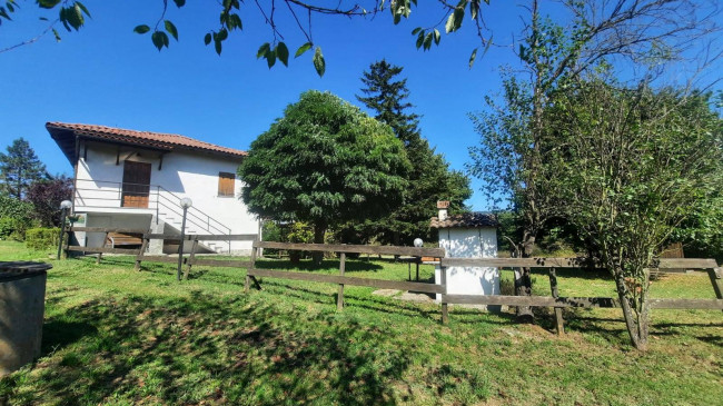 Casa - Semindipendente in Vendita a Piana Crixia