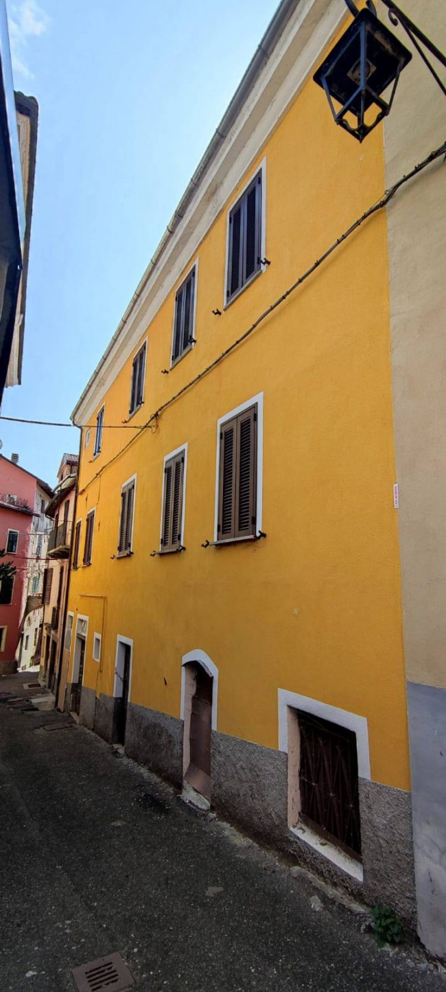 Casa - Semindipendente in Vendita a Spigno Monferrato