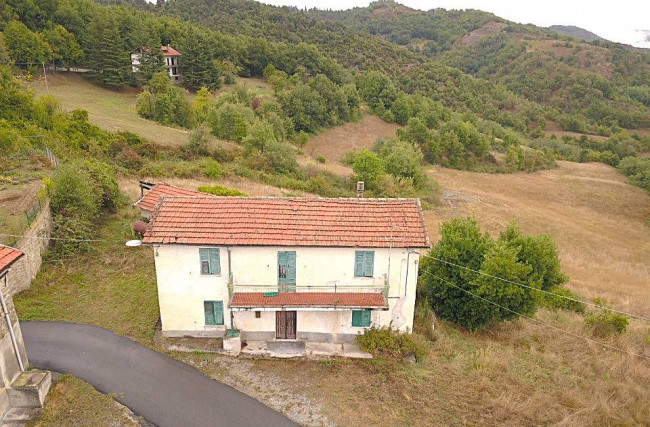 Casa Rustica in Vendita a Pareto