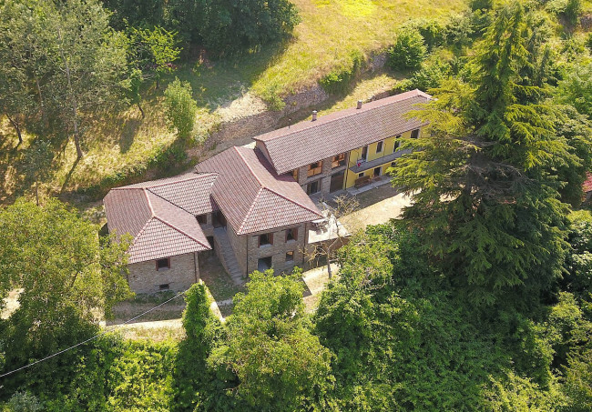 Mansion / Manor House for Sale to Roccaverano