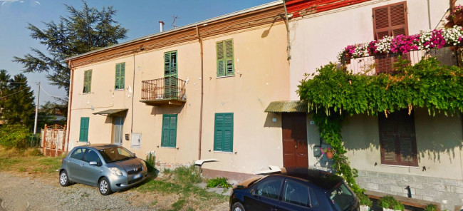 Casa - Semindipendente in Vendita a Mombaldone