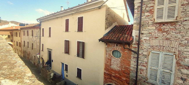 House - Semi-detached for Sale to Spigno Monferrato
