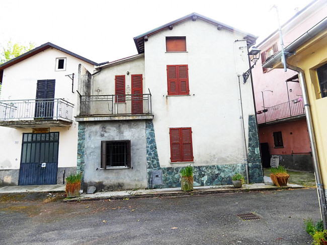 House for Sale to Visone