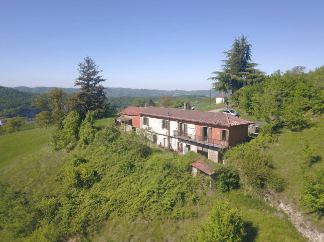 Bauernhof in Kauf bis Roccaverano