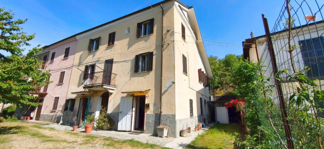 Haus - Halb Frei Stehend in Kauf bis Ponzone
