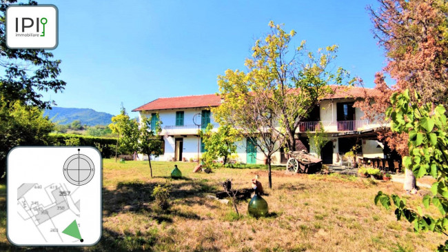 Villa / Villetta in Vendita a Merana
