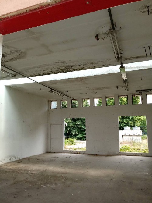 Capannone in vendita