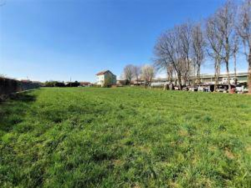 Terreno edificabile in vendita