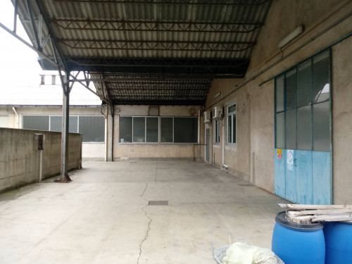 Capannone in vendita