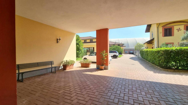 Appartamento in corte in vendita