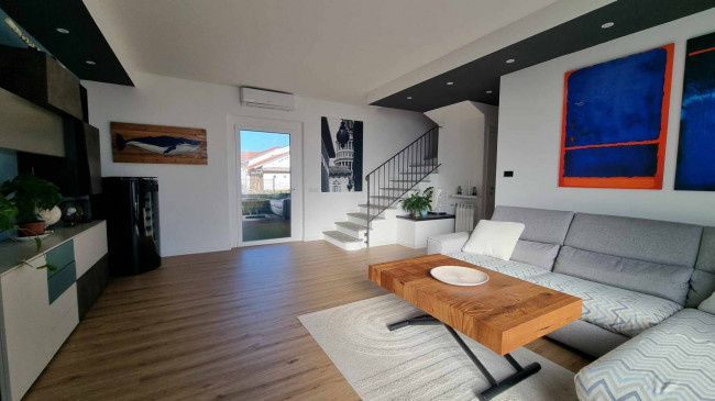 Appartamento in vendita