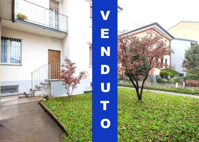 Villa bifamiliare in vendita