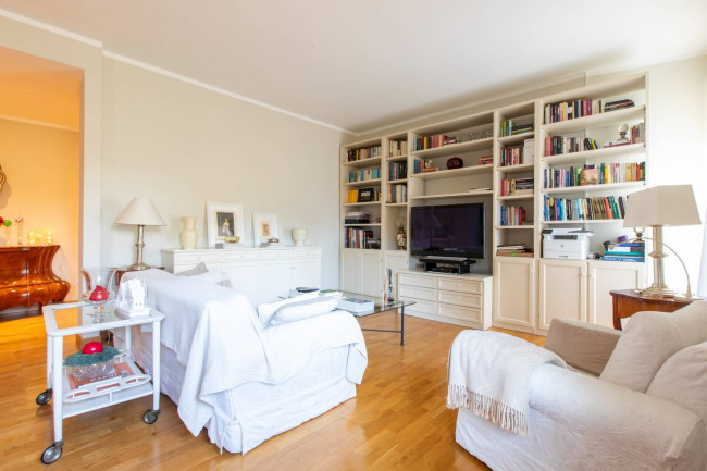 Appartamento in vendita