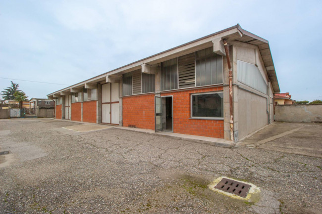 Capannone in vendita