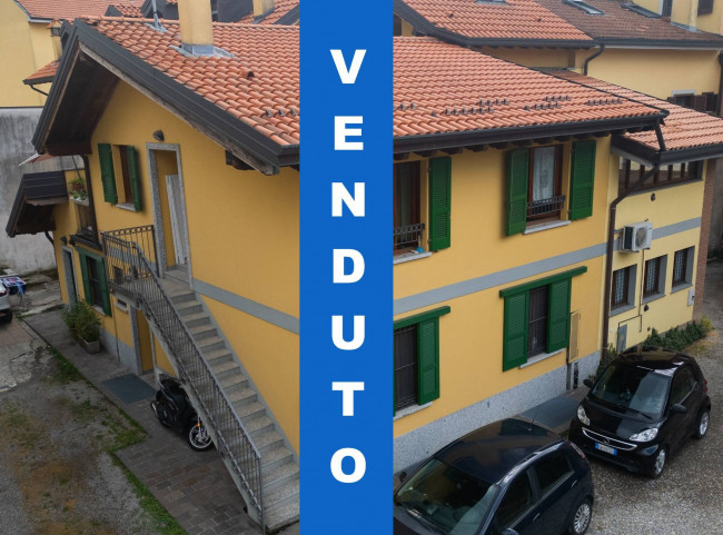 Appartamento in corte in vendita