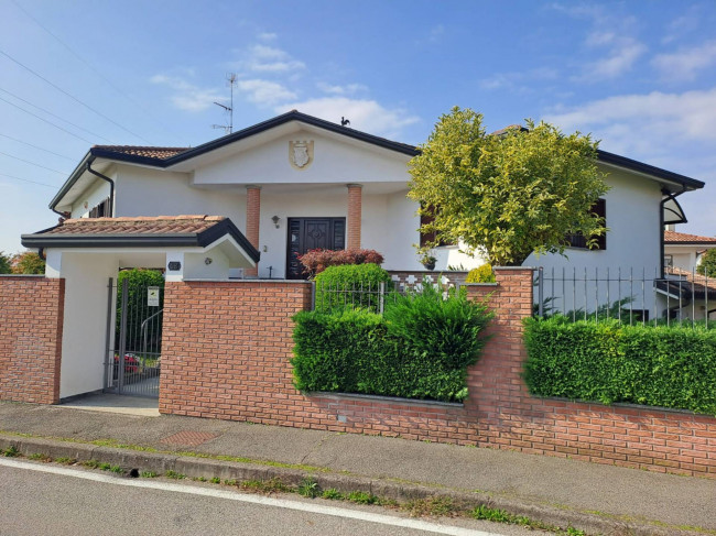 Villa in vendita