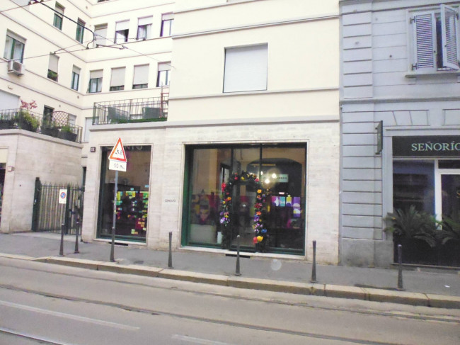 Locale commerciale in affitto