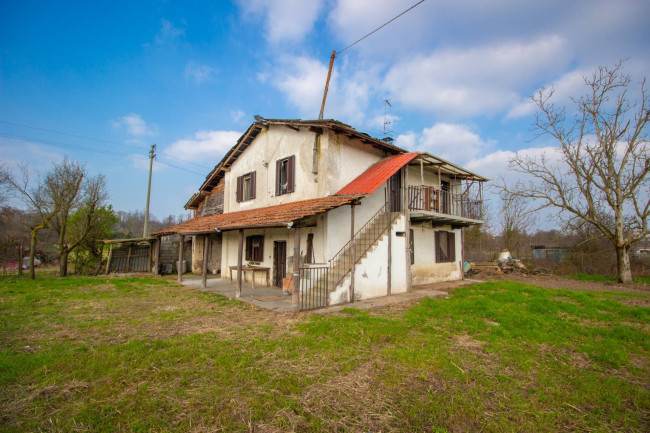Casa singola in vendita