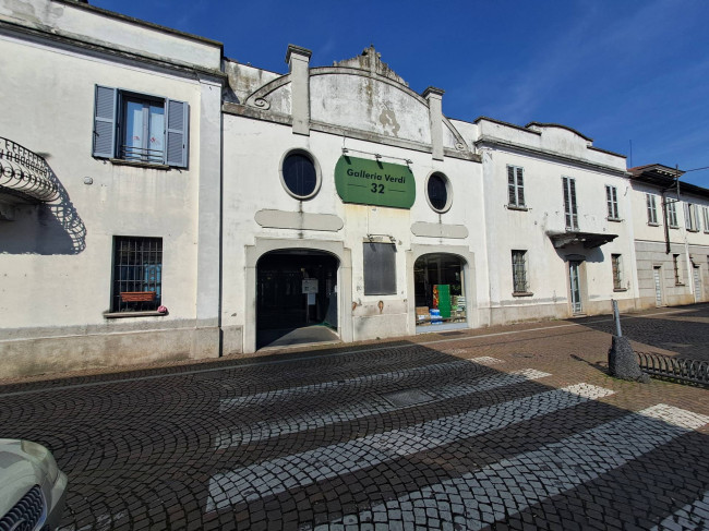 Attività commerciale in vendita