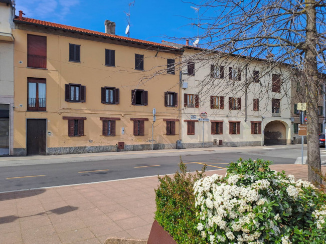 Appartamento in corte in vendita