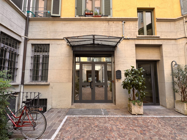 Locale commerciale in vendita