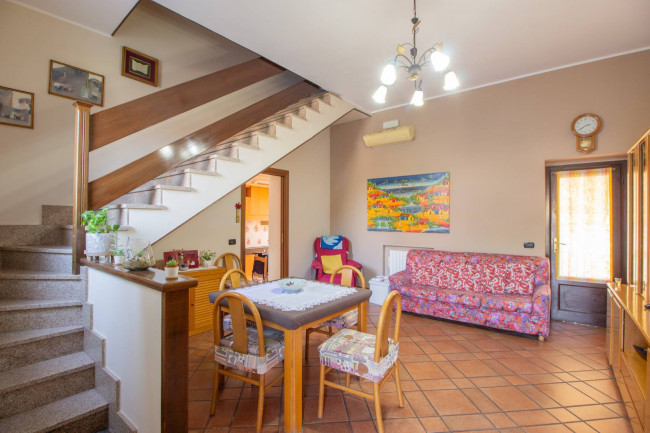 Casa di Corte in vendita