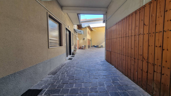 Appartamento in corte in vendita