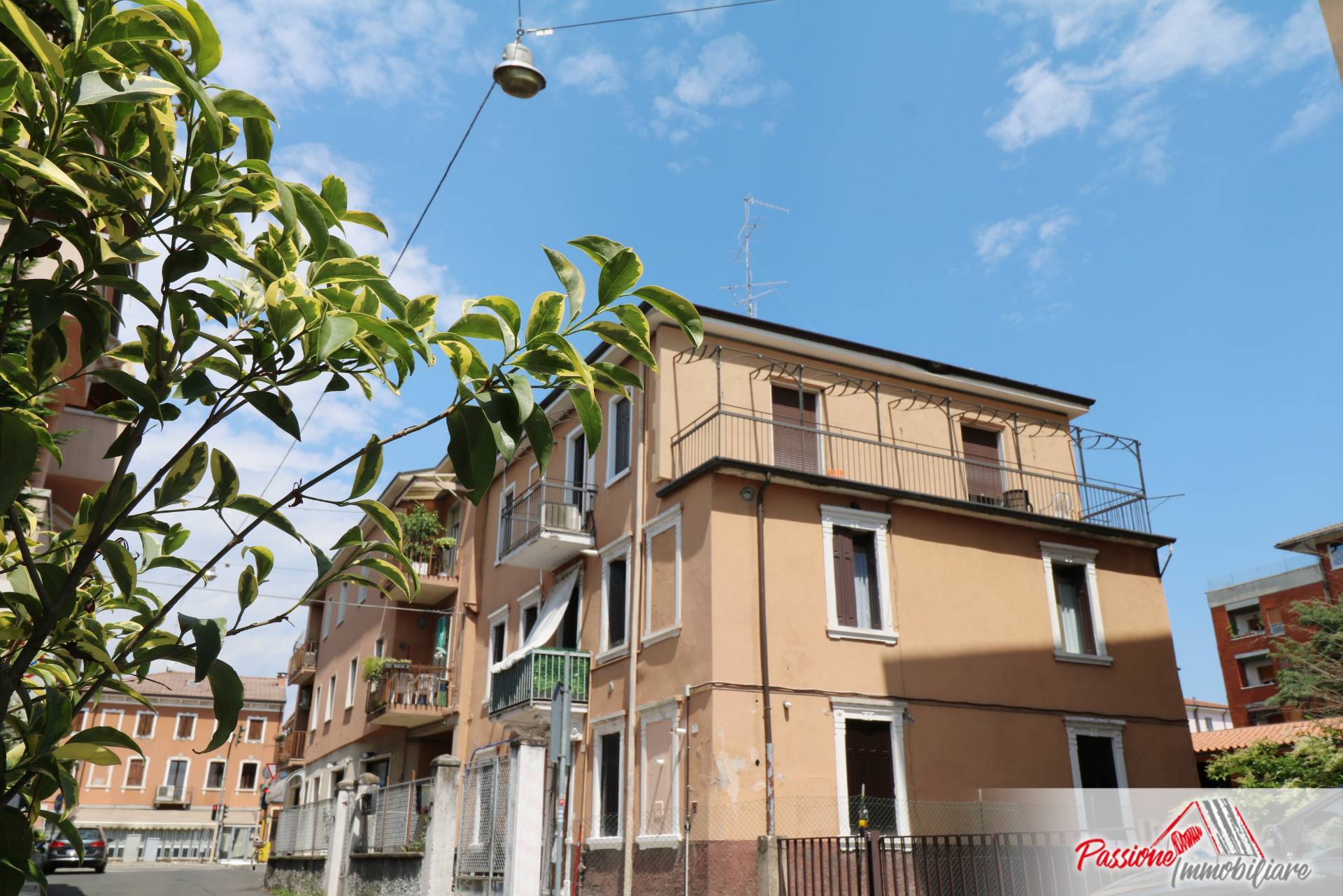  verona vendita quart: ponte crencano passione-immobiliare