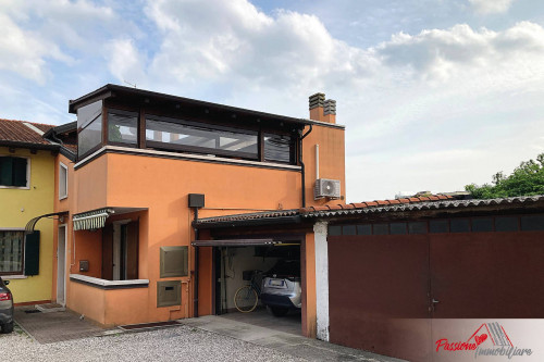 Appartamento in vendita a Villafranca di Verona