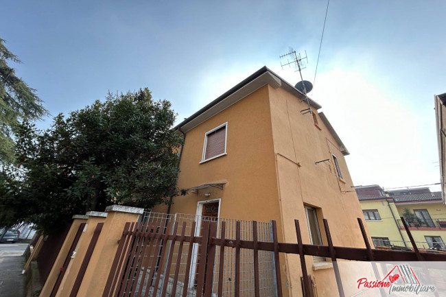 Appartamento in vendita a Borgo Roma, Verona (VR)