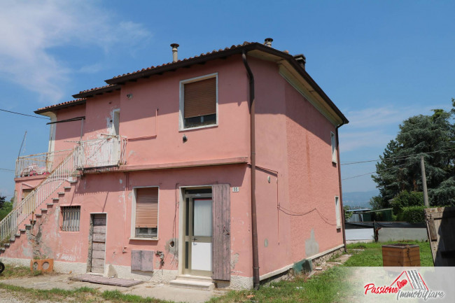 Casa singola in vendita a Verona