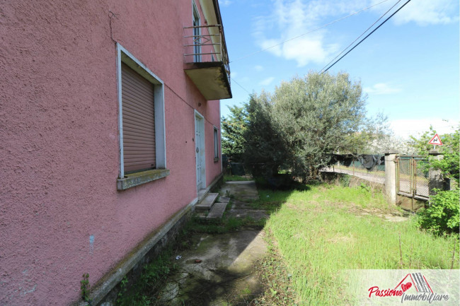 Casa singola in vendita a Verona