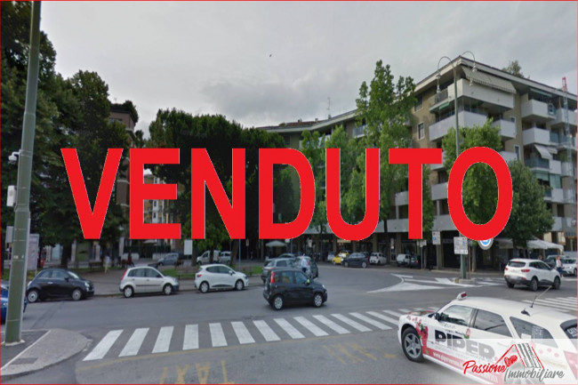 Locale commerciale in vendita a Verona