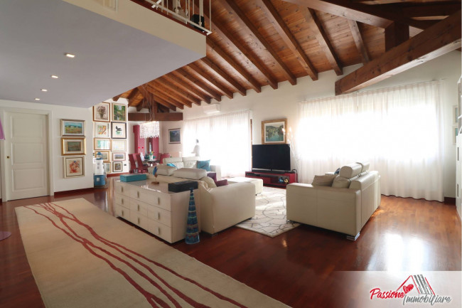 Appartamento in vendita a Verona