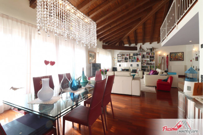 Appartamento in vendita a Verona