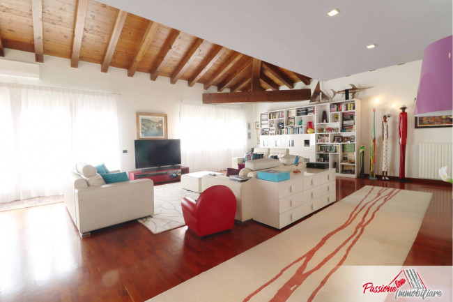 Appartamento in vendita a Verona