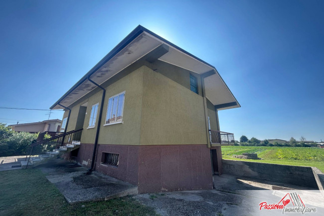 Casa singola in vendita a Verona